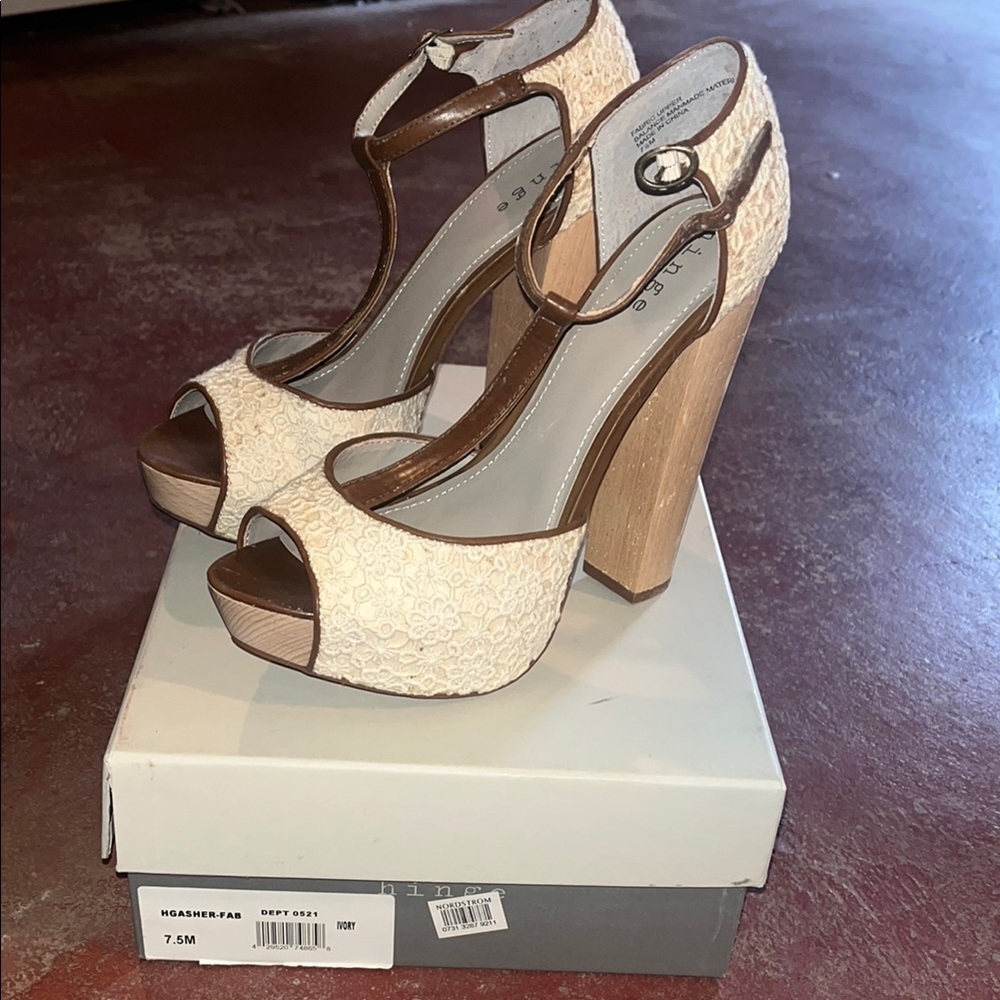 Hinge Cream Lace Platform Heels